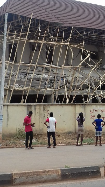 20 Escape Death As Unapproved Building Of House Of Assembly Speaker Collapses [Photos]