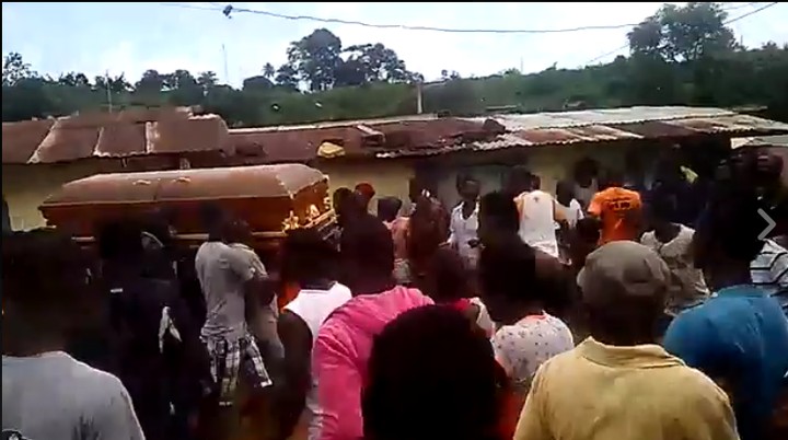 Unbelievable: See What Happened Next After Angry Corpse Refuses To Be Buried, Takes Villagers To House Of Its Killer” [Photos, Video]