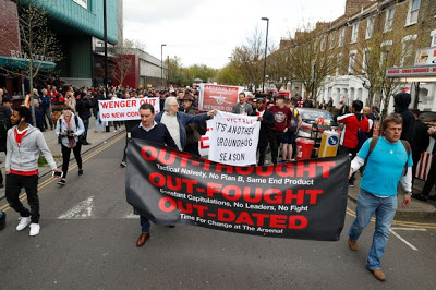  Angry Arsenal Fans Plan Another Protest Against Arsene Wenger [See What They Are Planning To Do]