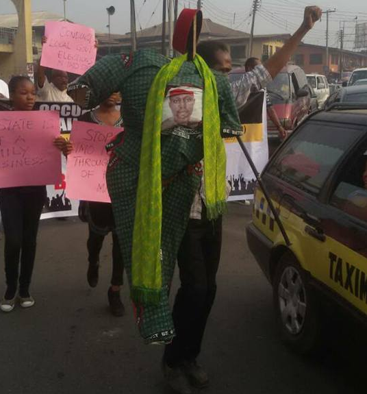 Police Reportedly Attack Peaceful Anti-Okorocha Protesters in Owerri [Photos]