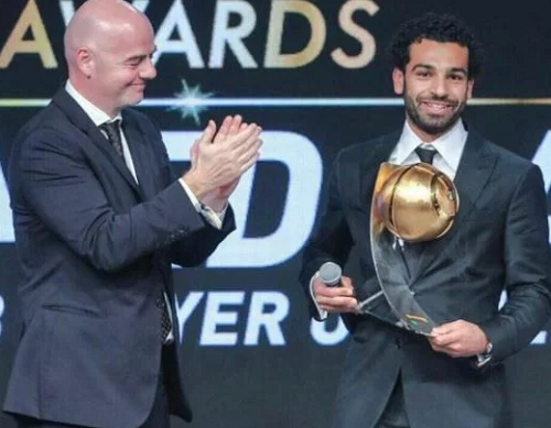 Liverpool/Egyptian Star Mohamed Salah Wins 2017 African Player of the Year [Photos]