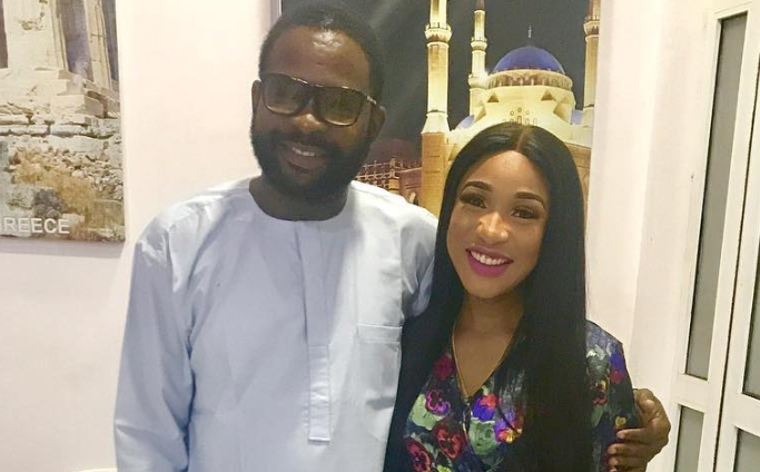 Tonto Dikeh Celebrates Her New Sexy Body, As She Poses With Her Male Surgeon 