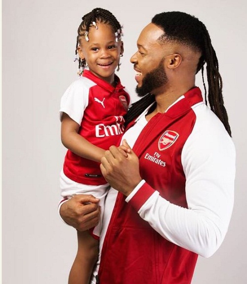 Flavour and Daughters Rock Matching Arsenal Outfit To Celebrate Wenger Arsenal Exit 