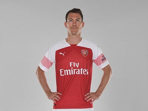 Arsenal FC Signs Stephan Lichtsteiner, 34 Year Old Defender from Juventus