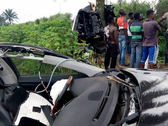 Man miraculously walks Out Unharmed after His Car Crashed into a Tree, Splitting into Two in Delta [Photos]