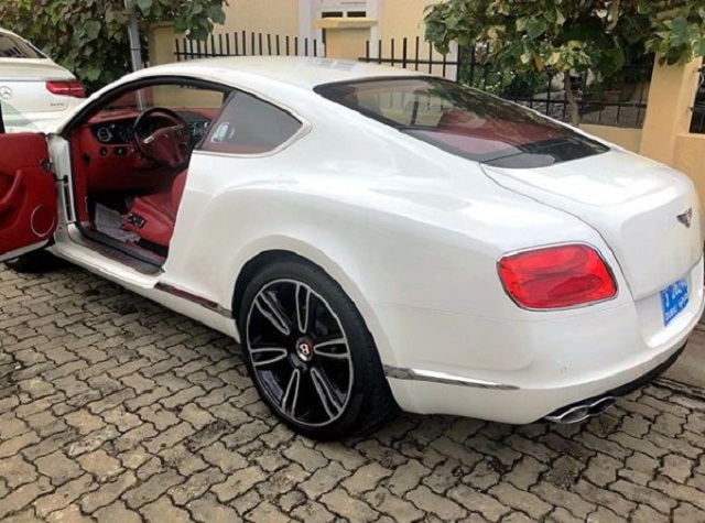 More Photos of Brand New Bentley GT Acquired By Lagos Socialite, Pretty Mike