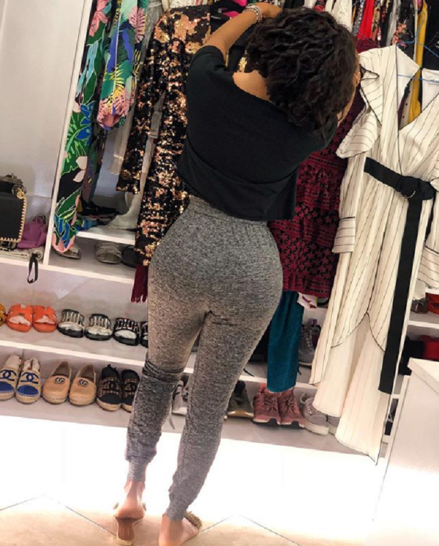 More Photos of Toke Makinwa As She Flaunts “New” Bigger Butt to Celebrate 2 Million IG Followers