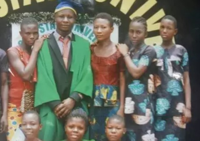 Heart Melting Photo of Family of 6 Killed During Communal Clash in Ebonyi