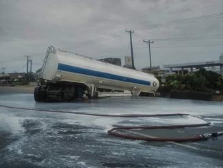 Serious Tension as Another Tanker Fully Loaded With Petrol Crashes in Onitsha [Photos]