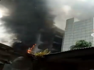 Headquarters of the Nigerian Ports Authority in Lagos on fire