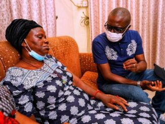 Sanwo-Olu Pays Condolence Visit to the Family Of Man Killed During #Endsars Protest In Surulere Last Monday