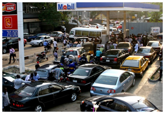 Long Queues Resurface in Enugu Fuel Stations Amid NLC Strike