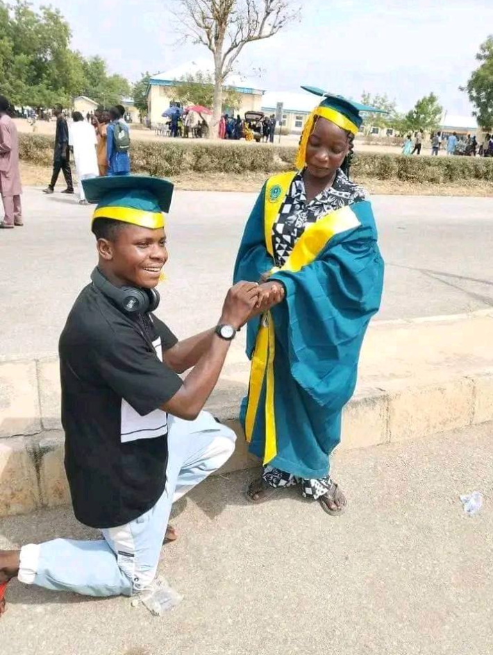 100 student